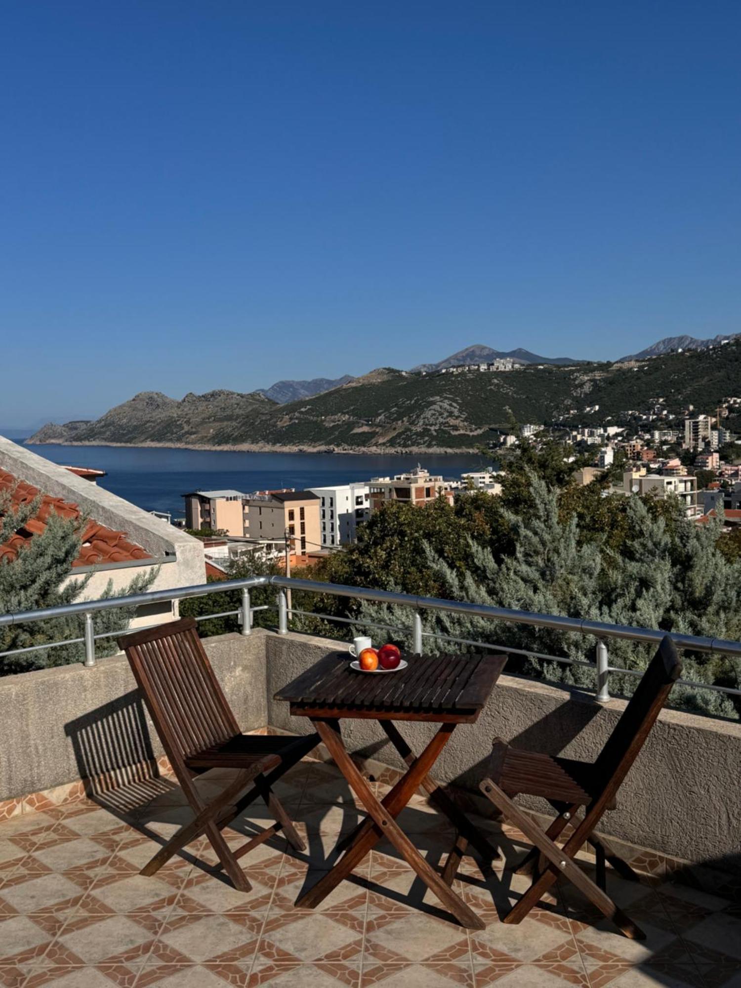 Villa Del Mare Dobra Voda Exteriör bild